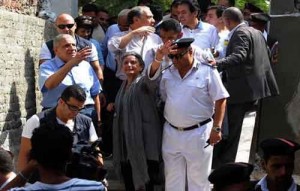 ‏‫محلب يتفقد السوق الحضرى وطريق الكباش بالاقصر