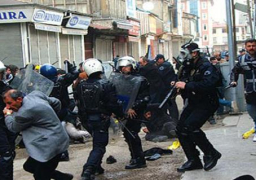 الشرطة التركية تغلق متنزه جيزي قبل مظاهرة مقرر القيام بها