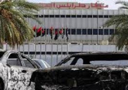 تجدد القصف بمحيط مطار طرابلس وسقوط قذيفتين قرب السفارة الأمريكية