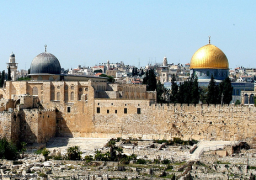 إسرائيل تلغى التصاريح الممنوحة لسكان غزة لصلاة الجمعة بالمسجد الأقصى