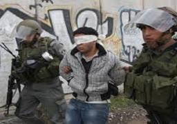 اعتقال 20 فلسطينيا ومصادرة 15 مركبة بالضفة الغربية