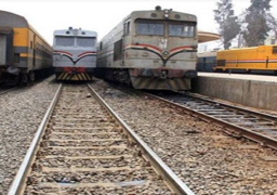 خروج عربتين من قطار بضائع عن القضبان في دمنهور دون خسائر