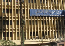 التموين تخصص 24 مكتبا بالقاهرة والجيزة لحل مشاكل الكروت الذكية