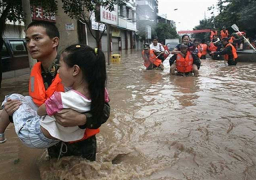 مصرع 50 شخصاً وفقدان 12 آخرين فى 3 أيام من الأمطار الغزيرة بالصين