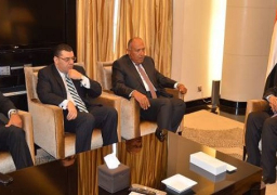 وزير الخارجية يؤكد لرئيس وزراء اليمن التزام مصر بدعم الشرعية