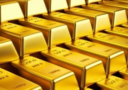 الذهب يتراجع مع تماسك الدولار ويتجه لأكبر مكسب أسبوعي في شهرين