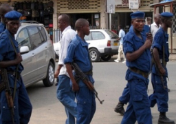 مسلحون يقتحمون فندقاً فى العاصمة الصومالية مقديشيو بعد تفجير انتحارى امامه