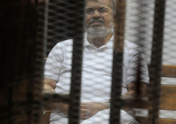 إعادة محاكمة مرسي و25 آخرين في اقتحام السجون اليوم