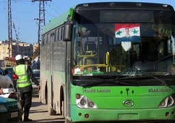 وصول الدفعة الأولى من العناصر المسلحة بحي برزة الدمشقي إلى إدلب