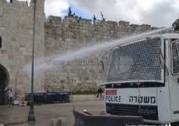 الاحتلال الاسرائيلي يستقدم سيارات المياه العادمة بالقدس المحتلة