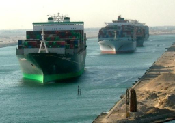 48 سفينة تعبر قناة السويس بإجمالي حمولة بلغت 1.8 مليون طن