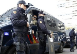 الشرطة الإسبانية تعلن إغلاق محطتى القطار والمترو قرب حادث الدهس ببرشلونة