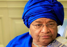 رئيسة ليبيريا تدعو للسلام مع بدء حملة انتخابات الرئاسة