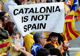 بدء التصويت في استفتاء انفصال إقليم “كتالونيا” عن إسبانيا