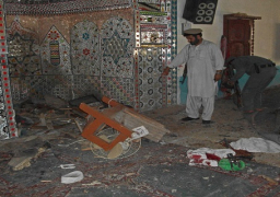 مقتل 30 شخصا في تفجير انتحاري بمسجد في أفغانستان