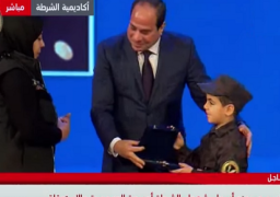 الرئيس السيسى يكرم أسماء شهداء الشرطة ويمنحهم أوسمة الاستحقاق