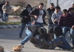 اصابة فلسطينيين خلال قمع قوات مسيرة برام الله