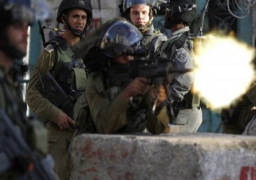 إصابة أربعة فلسطينيين في اشتباكات ليلية مع جنود إسرائيليين في غزة