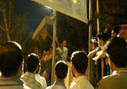 قتيل وجرحى في تظاهرات جنوب إيران