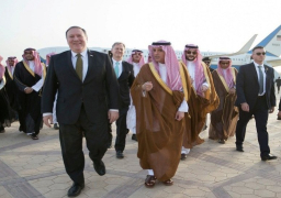 بومبيو يصل إلى الرياض لإجراء مباحثات مع المسؤولين السعوديين