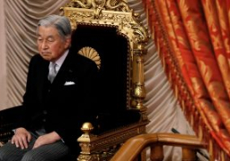 الإمبراطور اليابانى يعلن التخلى عن العرش فى الثلاثين من أبريل القادم
