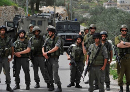 الاحتلال الإسرائيلي يبعد 3 فلسطينيين عن المسجد الأقصى