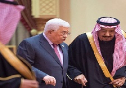 عباس يبحث مع الملك سلمان بالرياض تطورات القضية الفلسطينية