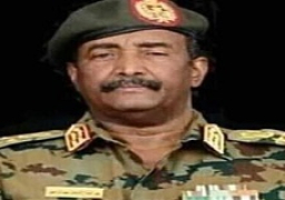البرهان: سننأى بالقوات المسلحة السودانية عن الاستقطاب والعمل السياسي