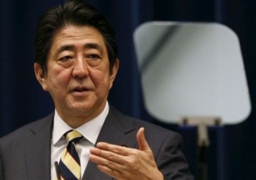 رئيس الوزراء الياباني يزور المناطق المتضررة من إعصار “هاجيبيس”