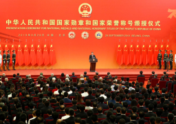 خلال الاحتفالات بالذكرى الـ 70 لتأسيس الجمهورية .. بينج : ليس هناك قوة فى العالم قادرة على وقف تطور الصين