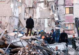 ارتفاع حصيلة ضحايا زلزال ألبانيا لـ 676 قتيلا ومصابا