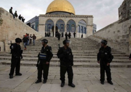 الاحتلال الإسرائيلي يبعد الشيخ عكرمة صبري عن المسجد الأقصى 4 أشهر