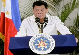 رئيس الفلبين يطالب بإطلاق النار على منتهكي قواعد الحجر “بشرط”