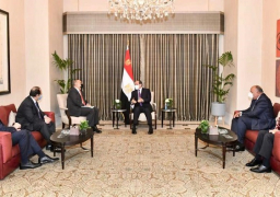 الرئيس السيسي يلتقى رئيس وزراء الأردن بشر الحصاونة