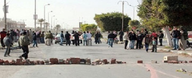الأمن ينجح بإعادة الحركة المرورية على طريق مصر/اسوان الزراعي