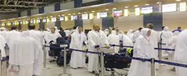 رئيس مصر للطيران: تسيير 18 رحلة اليوم لنقل 4696 حاجا إلى السعودية
