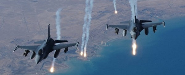 طيران التحالف يقصف معسكر الصواريخ بجبل عطان ومقر الإشغال العسكرية في بصنعاء