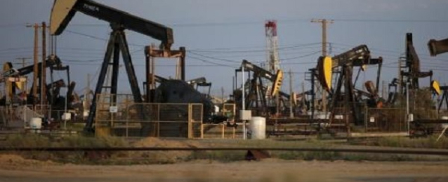 استقرار أسعار النفط نتيجة هبوط عدد الحفارات في أمريكا