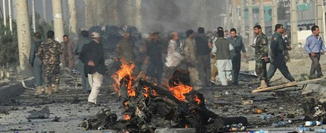 مقتل 13 على الأقل في تفجير انتحاري استهدف قائدا للشرطة بأفغانستان