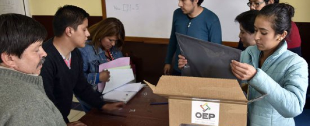 البوليفيون يرفضون منح ولاية رئاسية رابعة لموراليس