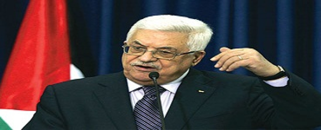 “أبو مازن”: موافقة إسرائيل على حل الدولتين بداية للحل السياسي