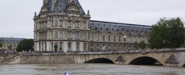 الحكومة الفرنسية تعلن حالة الطواريء في 782 بلدة جراء الفيضانات