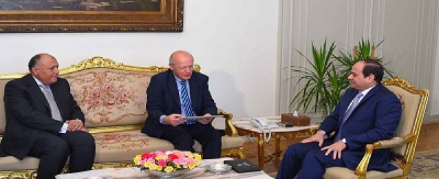 الرئيس السيسي يستقبل وزير خارجية البرتغال ويتلقى دعوة لزيارتها