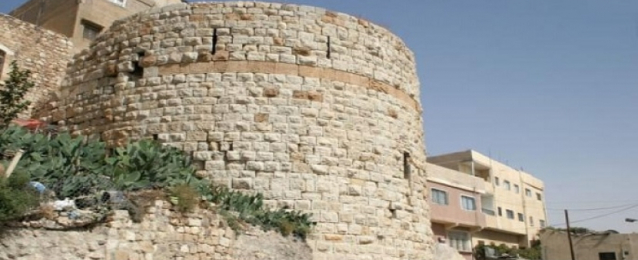 مسلحون يتحصنون بقلعة الكرك بعد قتل رجال أمن بالعاصمة الاردنية عمّان