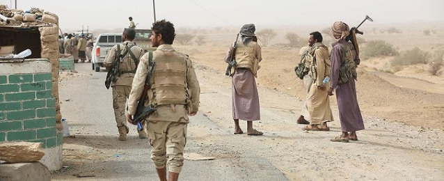 الجيش اليمنى يسيطر بالكامل على معسكر العمرى جنوب تعز