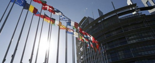 المفوضية الأوروبية تنفى تغيير موقفها الرافض لانضمام تركيا