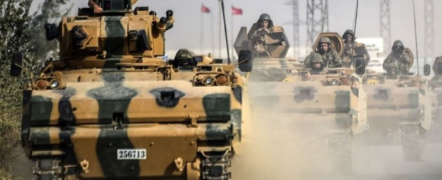 قوات تركية وفصائل سورية معارضة تدخل مدينة الباب