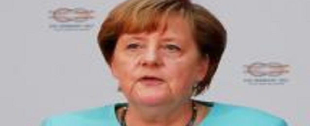 حزب ميركل يوافق على السعى لتشكيل ائتلاف موسع فى ألمانيا