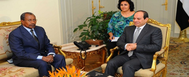 الرئيس يستقبل وزير الدفاع التشادي لتعزيز العلاقات الثنائية بين البلدين