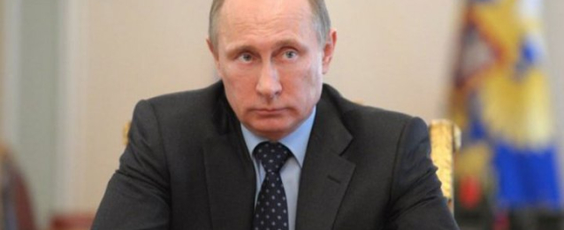 بوتين يعلن عن خطة لعقد مؤتمر حوار وطني لحل الأزمة في سوريا